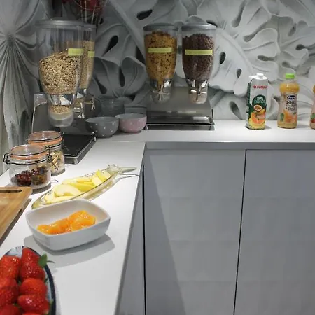 Esperia Ξενοδοχείο *