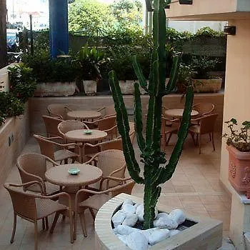 Esperia Κατόλικα