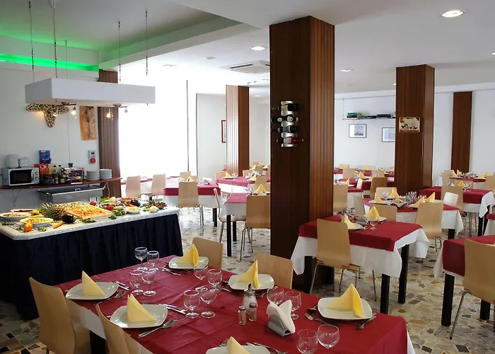 Esperia Ξενοδοχείο *